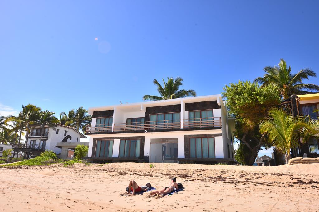 Bed and Breakfast Cormorant Beach House à Puerto Villamil Extérieur photo